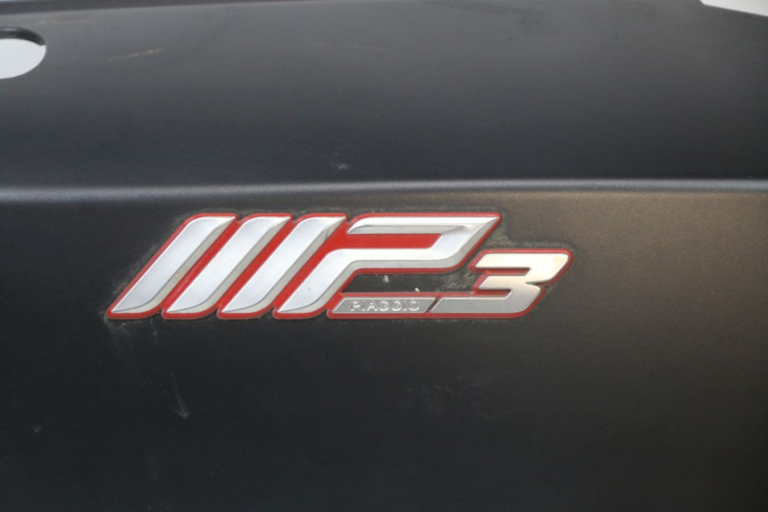 photo de VERKLEIDUNG HINTEN RECHTS PIAGGIO MP3 HPE 350 (2018 - 2020) - Alternative Perspektive