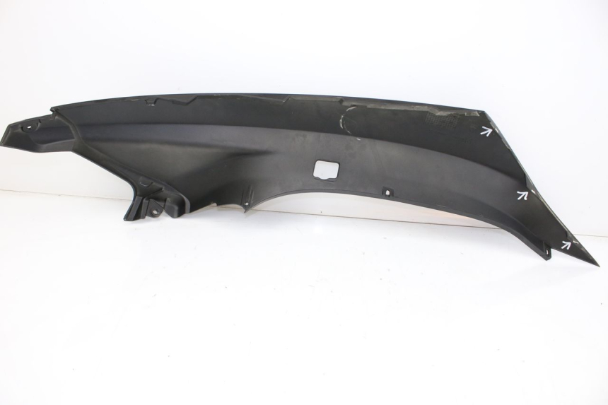 photo de RECHTER HINTERER KOTFLÜGEL PIAGGIO MP3 LT 300 (2010 - 2016) - Zoom auf Gebrauchszustand