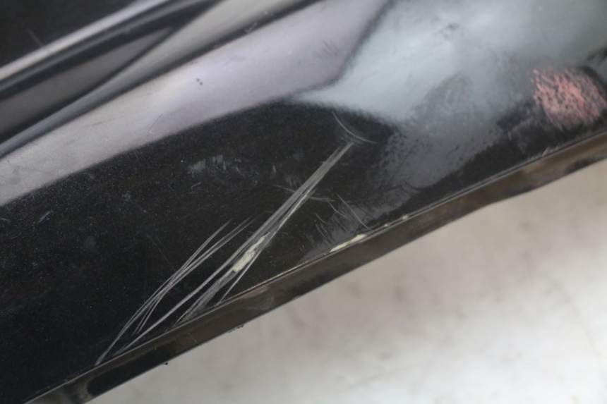 photo de VERKLEIDUNG HINTEN RECHTS PIAGGIO MP3 LT 400 (2007 - 2012) - Alternative Perspektive