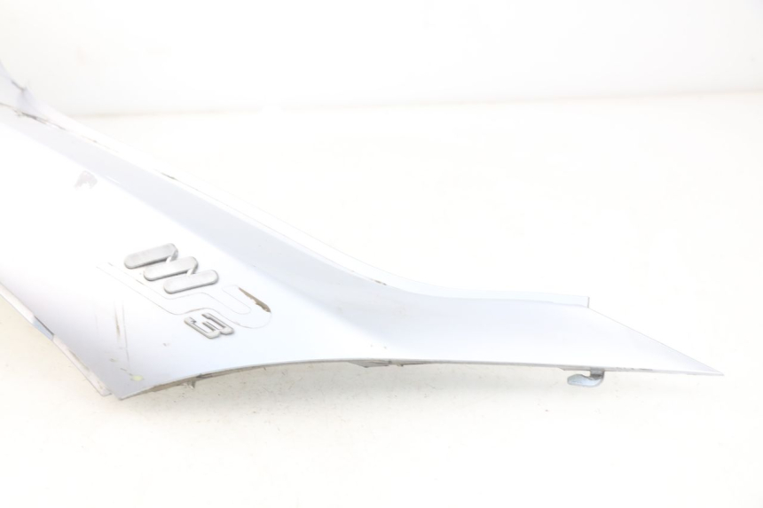 photo de RECHTER HINTERER KOTFLÜGEL PIAGGIO MP3 125 (2006 - 2014) - Detailansicht des Bauteils