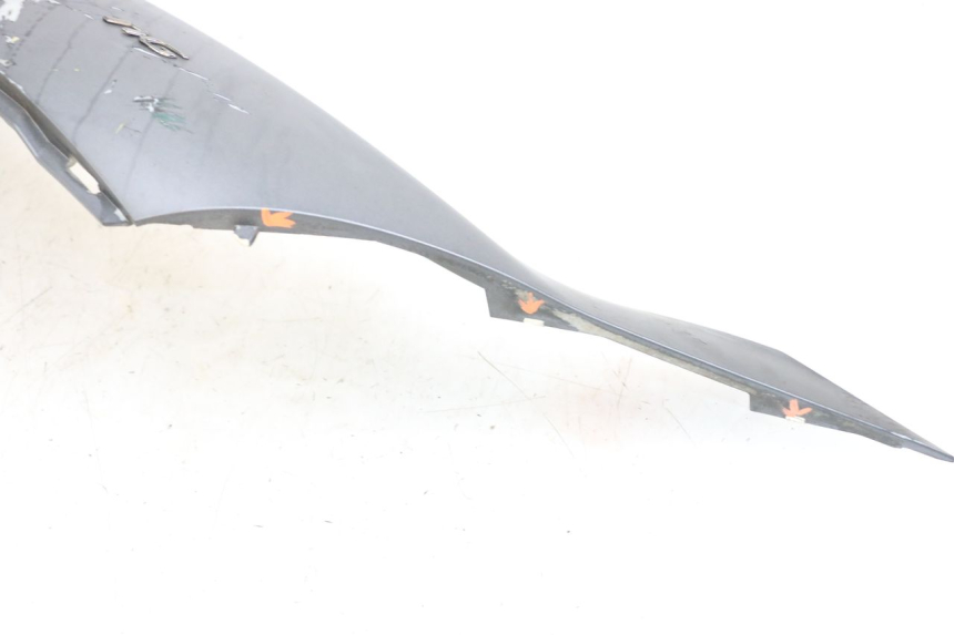 photo de VERKLEIDUNG HINTEN RECHTS PIAGGIO MP3 500 (2011 - 2015) - Zoom auf Gebrauchszustand