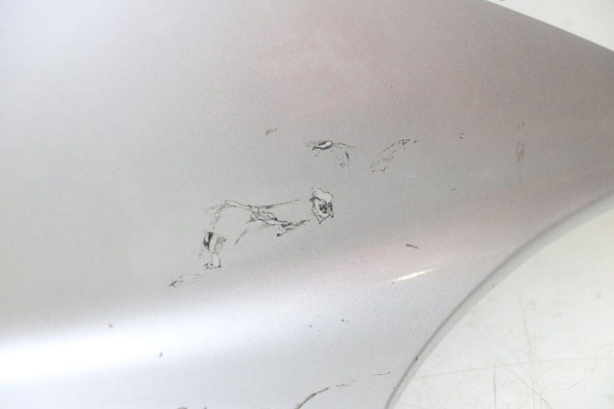 photo de RECHTER HINTERER KOTFLÜGEL PIAGGIO MP3 500 (2014 - 2017) - Weitere Ansicht des Artikels