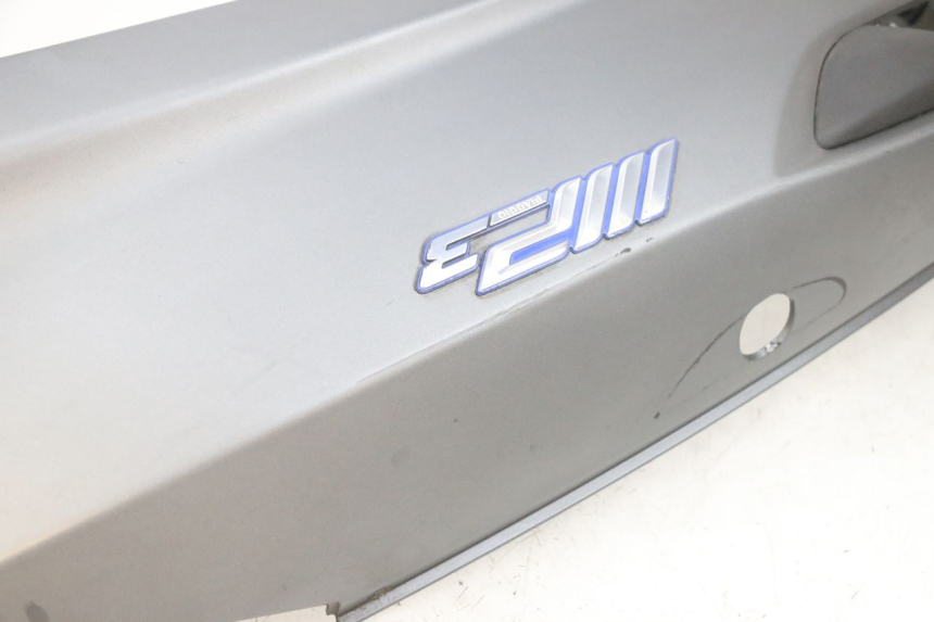 photo de VERKLEIDUNG HINTEN RECHTS PIAGGIO MP3 500 (2016 - 2018) - Geprüftes Gebrauchtteil