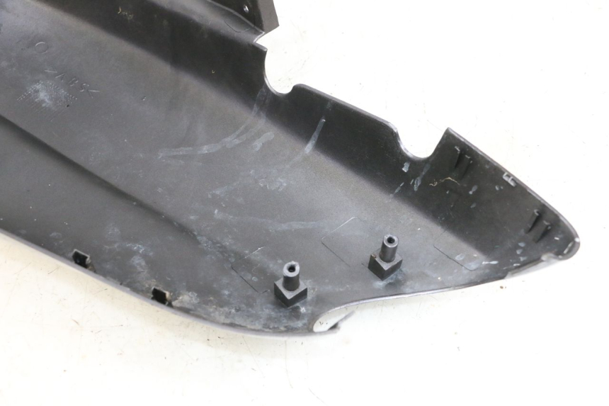 photo de VERKLEIDUNG HINTEN RECHTS YAMAHA NEO'S NEOS 2T 50 (1998 - 2007) - Alternative Perspektive