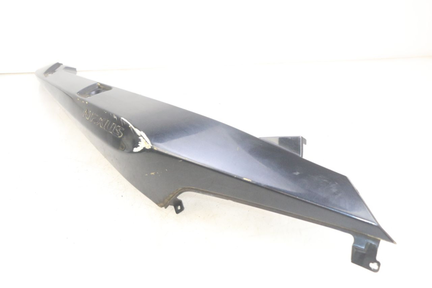 photo de RECHTER HINTERER KOTFLÜGEL GILERA NEXUS 125 (2007 - 2009) - Oberflächenzustand und Material