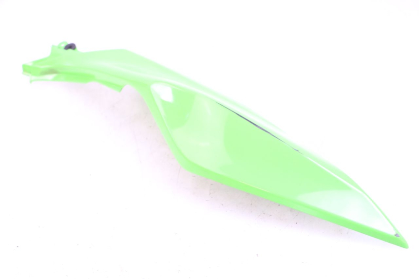 photo de VERKLEIDUNG HINTEN RECHTS KAWASAKI NINJA 400 (2018 - 2023) - Gesamtansicht des Produkts