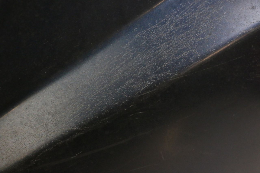 photo de VERKLEIDUNG HINTEN RECHTS JM MOTORS OLDIES GT 4T 50 (2018 - 2025) - Charakteristische Merkmale