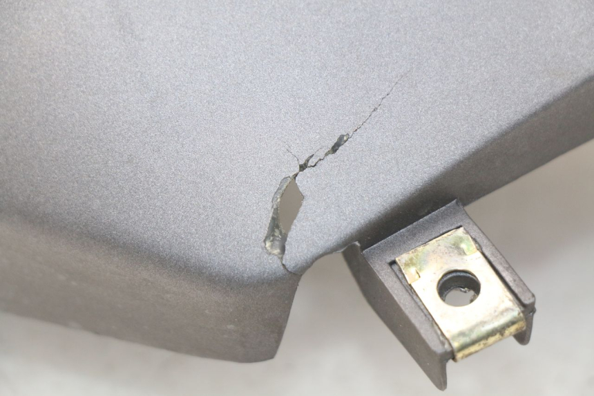 photo de VERKLEIDUNG HINTEN RECHTS SYM ORBIT 2 4T 50 (2008 - 2017) - Technische Nahaufnahme