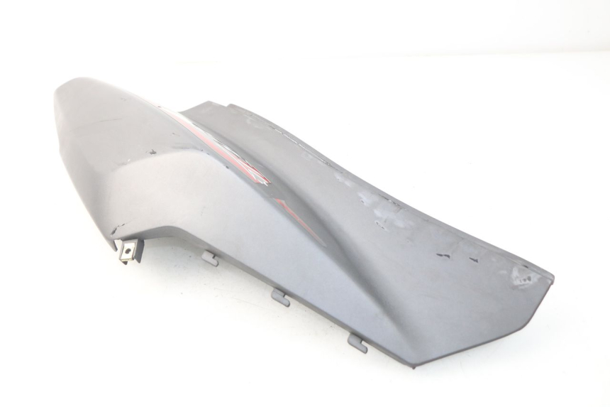 photo de VERKLEIDUNG HINTEN RECHTS SYM ORBIT 2 4T 50 (2008 - 2017) - Gesamtansicht des Produkts