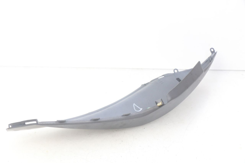 photo de VERKLEIDUNG HINTEN RECHTS SYM ORBIT 2 4T 50 (2008 - 2017) - Gesamtansicht des Produkts