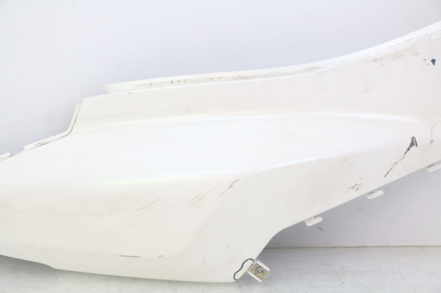 photo de RECHTER HINTERER KOTFLÜGEL SYM ORBIT 2 4T 50 (2018 - 2022) - Charakteristische Merkmale