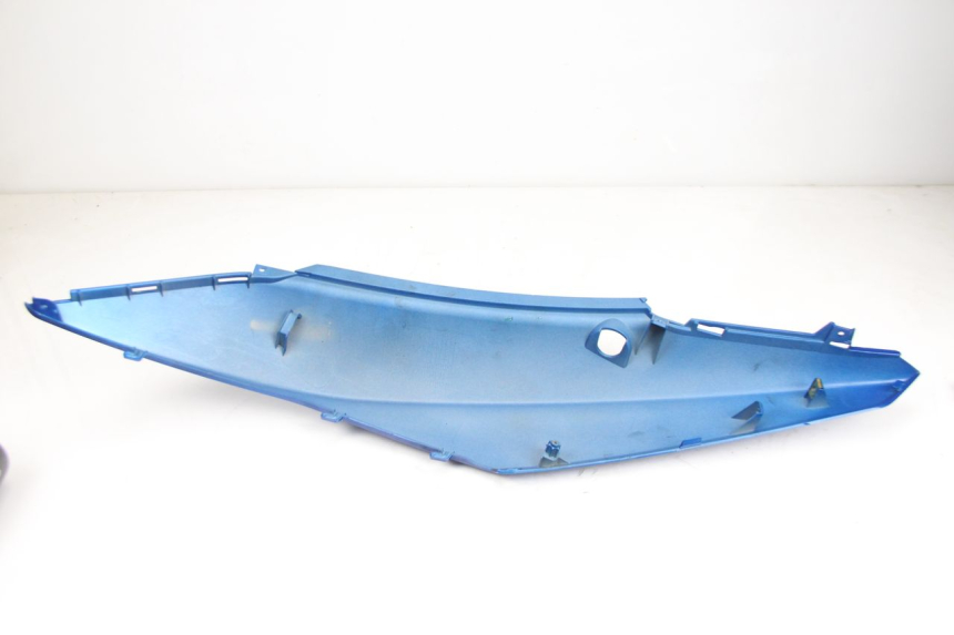 photo de VERKLEIDUNG HINTEN RECHTS SYM ORBIT III 3 4T 50 (2021 - 2025) - Technische Nahaufnahme