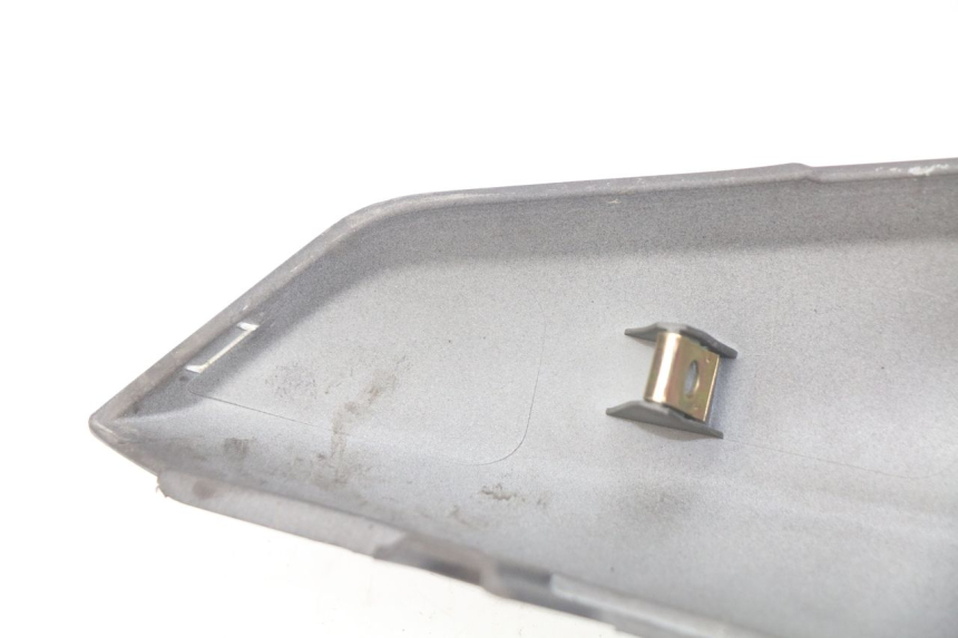 photo de RECHTER HINTERER KOTFLÜGEL SYM ORBIT III 3 4T 50 (2018 - 2021) - Detailansicht des Bauteils