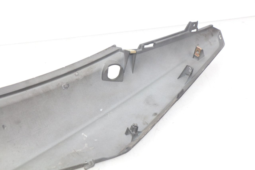 photo de RECHTER HINTERER KOTFLÜGEL SYM ORBIT III 3 4T 50 (2018 - 2021) - Gesamtansicht des Produkts