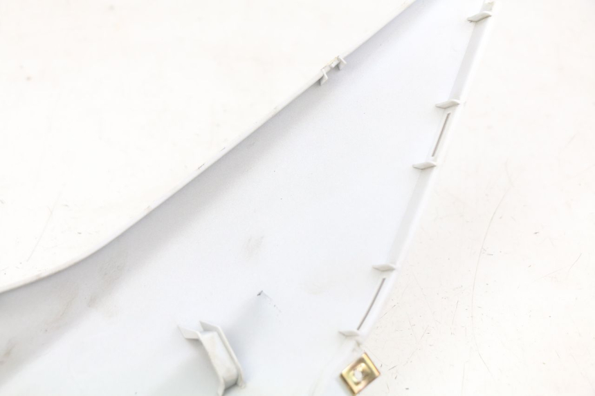 photo de RECHTER HINTERER KOTFLÜGEL SYM ORBIT III 3 4T 50 (2018 - 2021) - Detailansicht des Bauteils