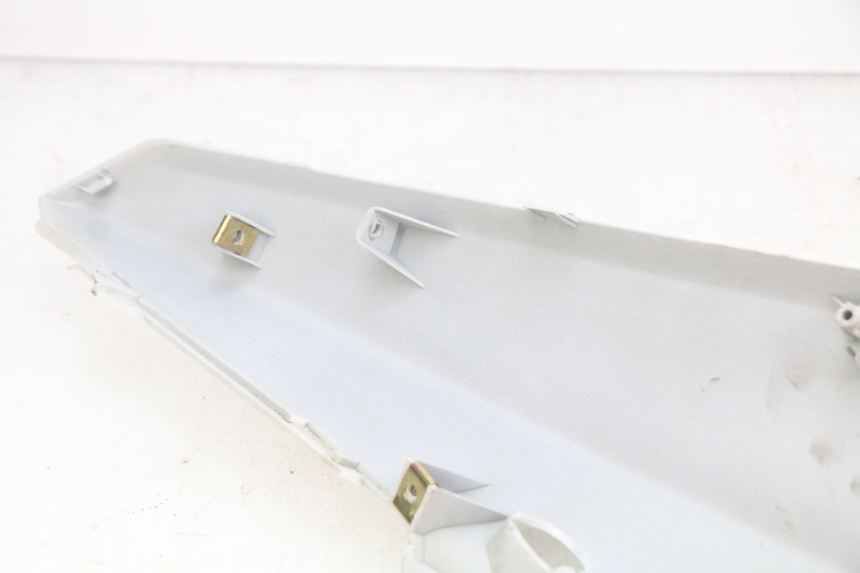 photo de RECHTER HINTERER KOTFLÜGEL SYM ORBIT III 3 4T 50 (2018 - 2021) - Gesamtansicht des Produkts