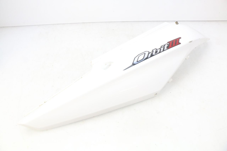 photo de RECHTER HINTERER KOTFLÜGEL SYM ORBIT III 3 4T 50 (2018 - 2021) - Kennzeichnungen und Originalreferenzen