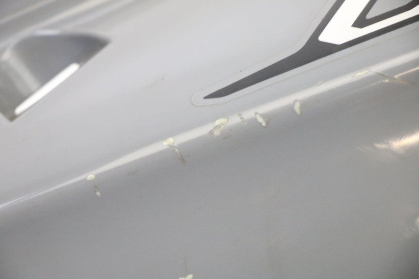 photo de VERKLEIDUNG HINTEN RECHTS SYM ORBIT III 3 4T 50 (2021 - 2025) - Technische Nahaufnahme