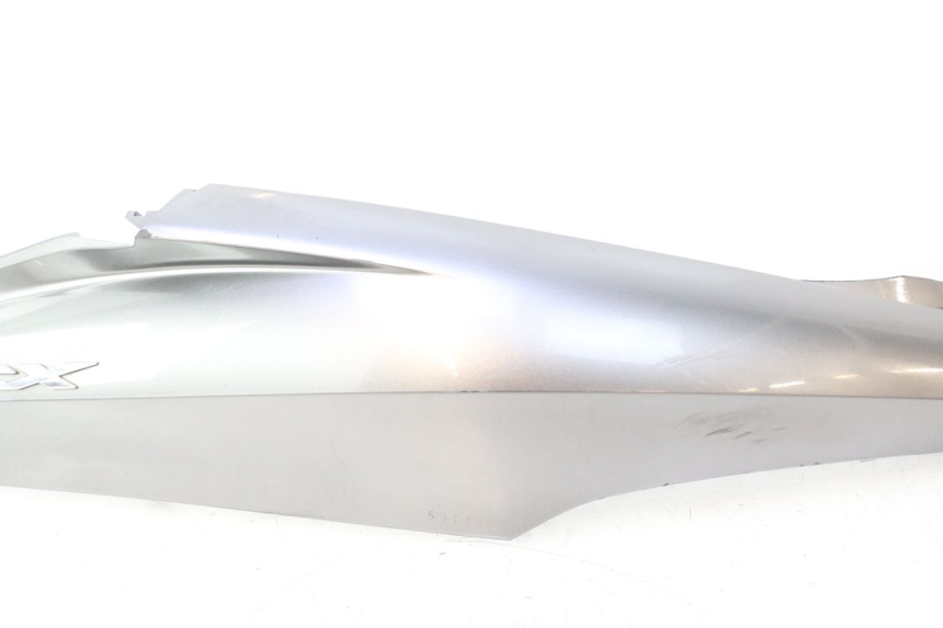 photo de VERKLEIDUNG HINTEN RECHTS HONDA PCX (JF28) 125 (2009 - 2011) - Detaillierte Sichtprüfung