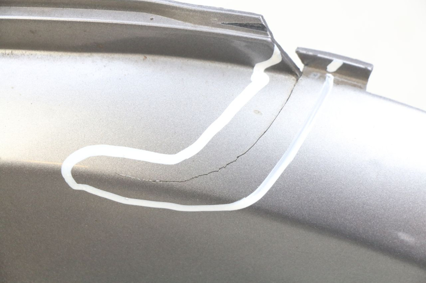 photo de RECHTER HINTERER KOTFLÜGEL HONDA PES PS I 125 (2006 - 2012) - Technische Nahaufnahme