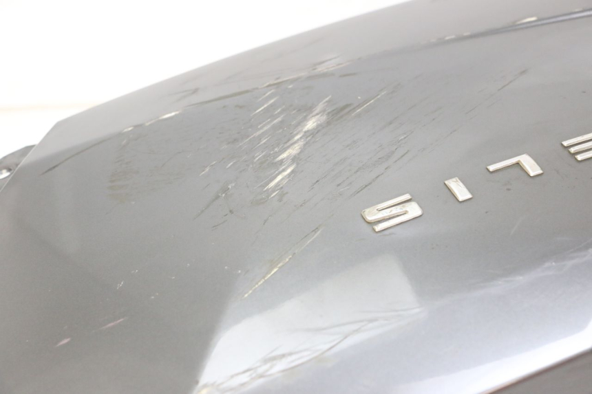 photo de RECHTER HINTERER KOTFLÜGEL PEUGEOT SATELIS 125 (2010 - 2012) - Oberflächenzustand und Material