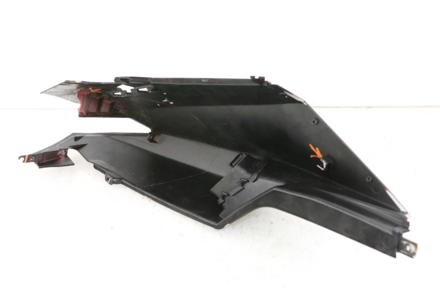 photo de VERKLEIDUNG HINTEN RECHTS PEUGEOT SPEEDFIGHT 3 LC 2T 50 (2009 - 2015) - Geprüftes Gebrauchtteil