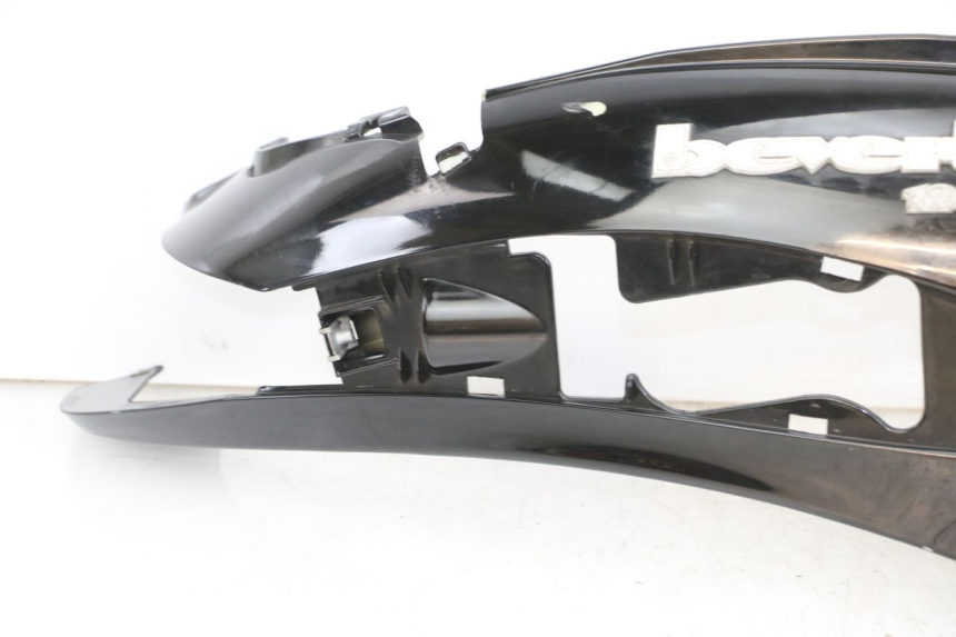 photo de VERKLEIDUNG HINTEN RECHTS PIAGGIO BEVERLY 125 (1998 - 2005) - Weitere Ansicht des Artikels