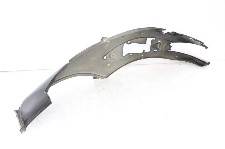 photo de VERKLEIDUNG HINTEN RECHTS PIAGGIO BEVERLY 125 (1998 - 2005) - Gesamtansicht des Produkts