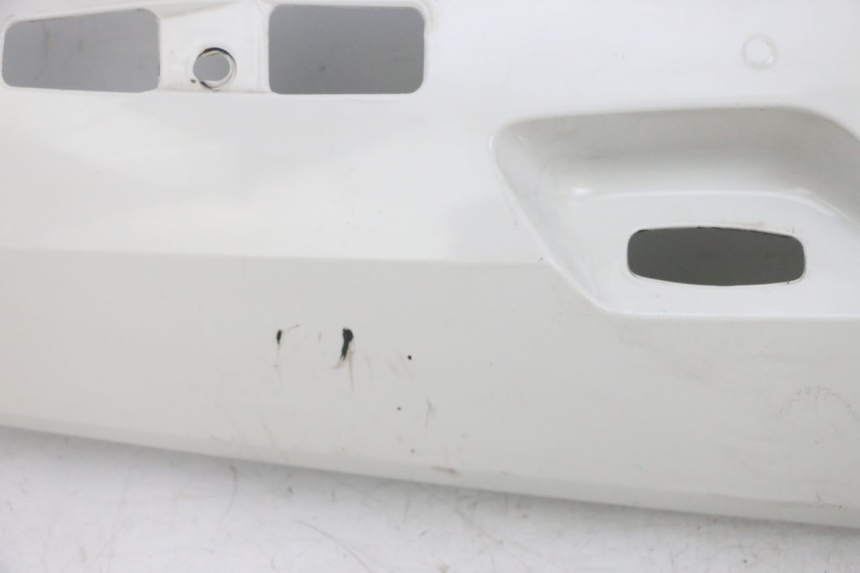 photo de VERKLEIDUNG HINTEN RECHTS BMW R RT ABS 1200 (2010 - 2014) - Charakteristische Merkmale