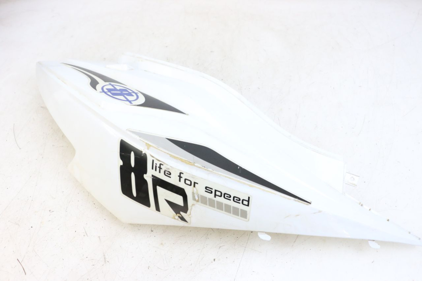 photo de VERKLEIDUNG HINTEN RECHTS EUROCKA R8 4T 50 (2013 - 2022) - Zoom auf Komponenten