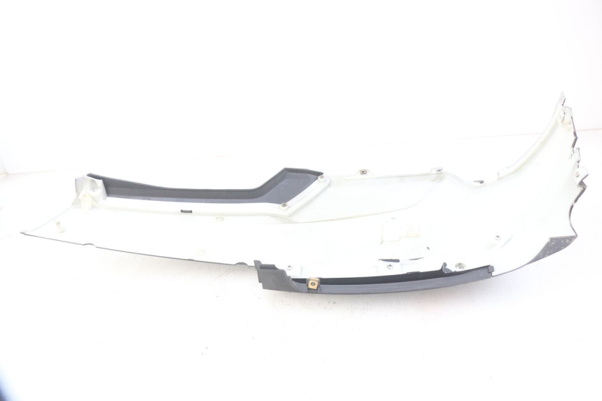 photo de RECHTER HINTERER KOTFLÜGEL RED ELECTRIC RED E PRO 1 (2017 - 2019) - Alternative Perspektive