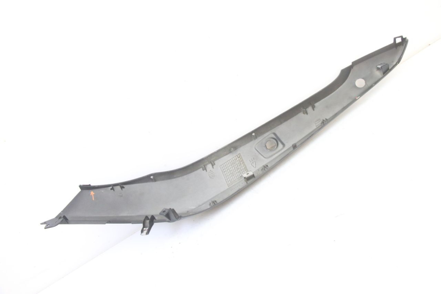 photo de VERKLEIDUNG HINTEN RECHTS GILERA RUNNER SP 50 (2006 - 2008) - Geprüftes Gebrauchtteil