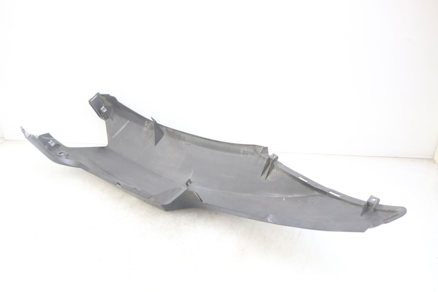 photo de RECHTER HINTERER KOTFLÜGEL DAELIM S2 FI 125 (2008 - 2017) - Zoom auf Gebrauchszustand