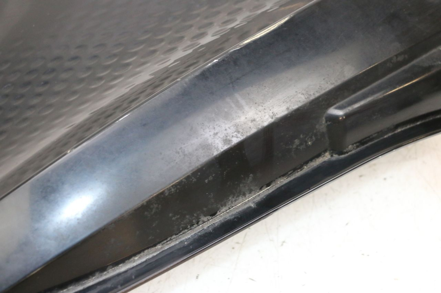 photo de VERKLEIDUNG HINTEN RECHTS JM MOTORS SANTANA 50 (2014 - 2023) - Oberflächenzustand und Material