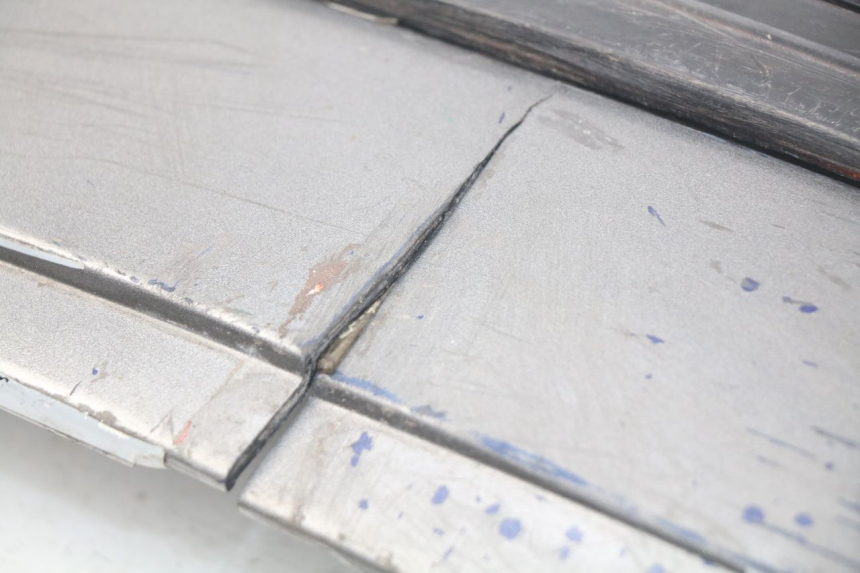 photo de VERKLEIDUNG HINTEN RECHTS PEUGEOT SC 50 (1988 - 1992) - Gesamtansicht des Produkts