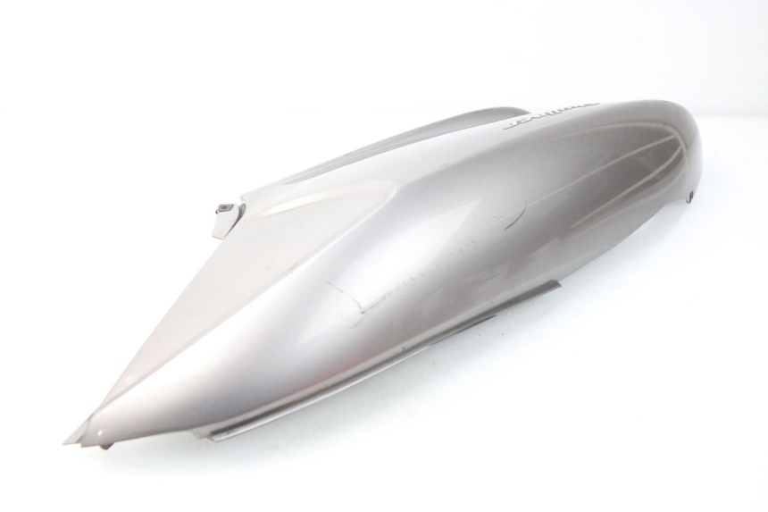 photo de VERKLEIDUNG HINTEN RECHTS MBK SKYLINER 125 (2004 - 2007) - Details der Befestigungspunkte