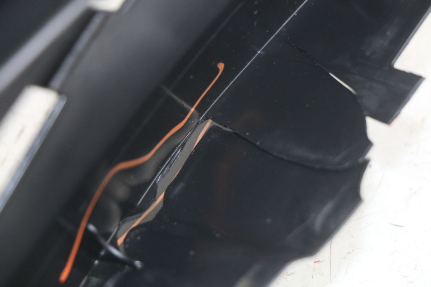 photo de RECHTER HINTERER KOTFLÜGEL SHERCO SM-R 50 (2018 - 2021) - Detailansicht des Bauteils