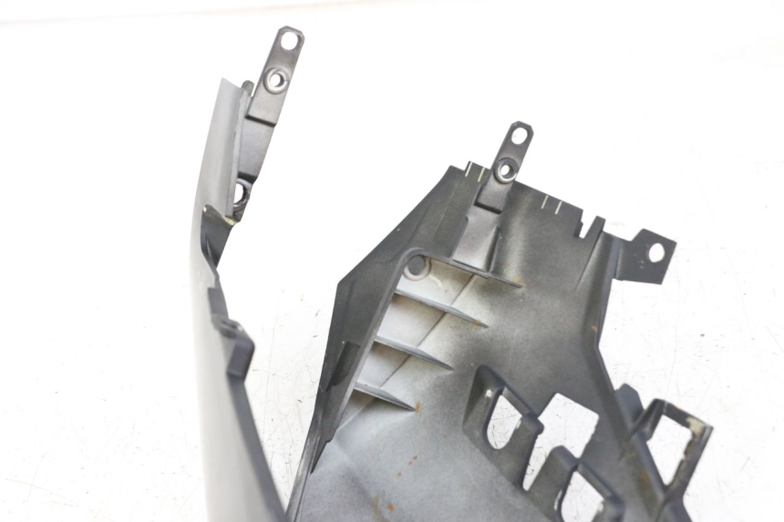 photo de VERKLEIDUNG HINTEN RECHTS PEUGEOT SPEEDFIGHT 4 2T 50 (2015 - 2019) - Detailansicht des Bauteils