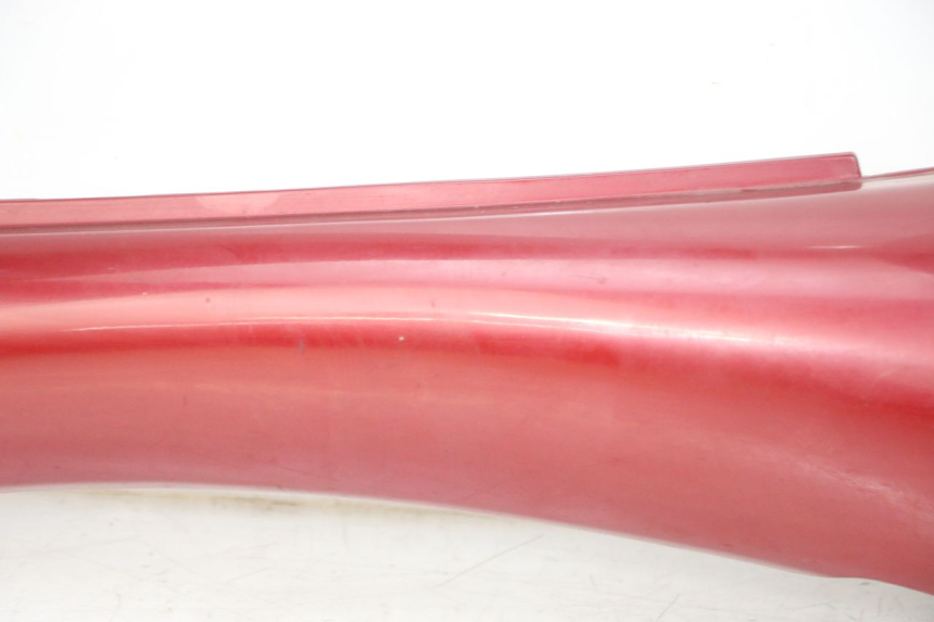 photo de VERKLEIDUNG HINTEN RECHTS TRIUMPH SPRINT 900 (1995 - 1998) - Hochauflösende Nahaufnahme