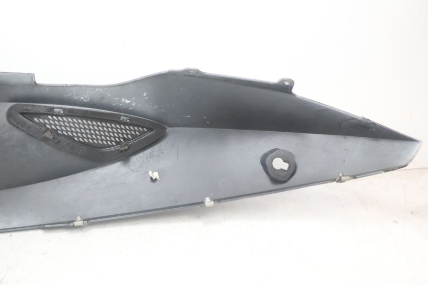 photo de VERKLEIDUNG HINTEN RECHTS CAN-AM SPYDER RS 1000 (2008 - 2012) - Geprüftes Gebrauchtteil