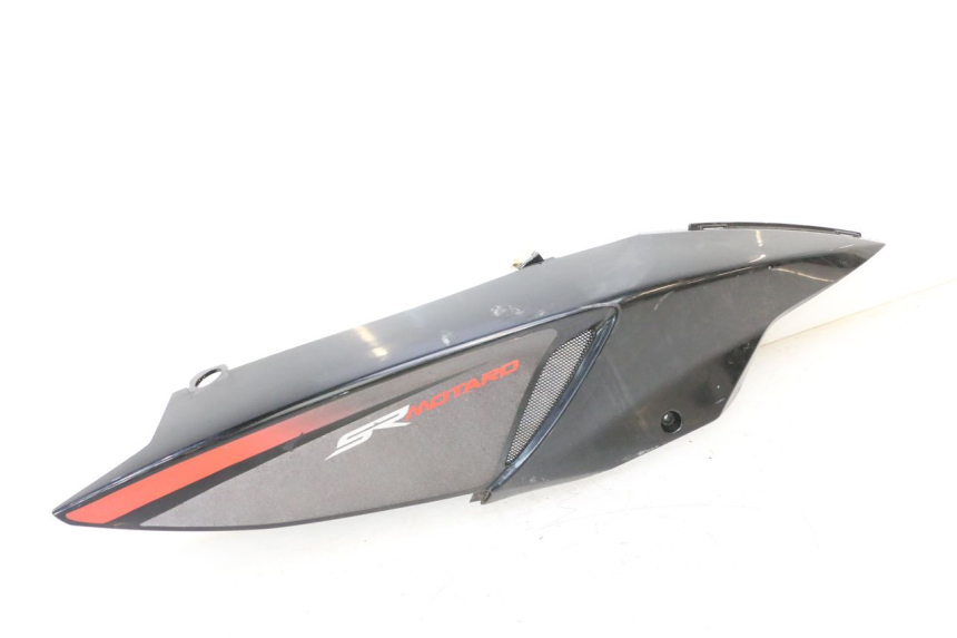 photo de VERKLEIDUNG HINTEN RECHTS APRILIA SR MOTARD 50 (2012 - 2018) - Hauptansicht