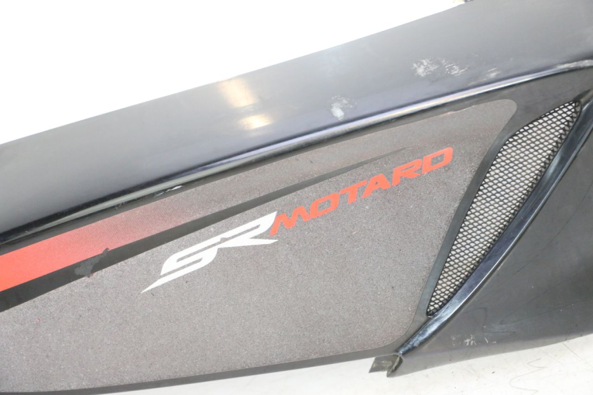 photo de VERKLEIDUNG HINTEN RECHTS APRILIA SR MOTARD 50 (2012 - 2018) - Alternative Perspektive