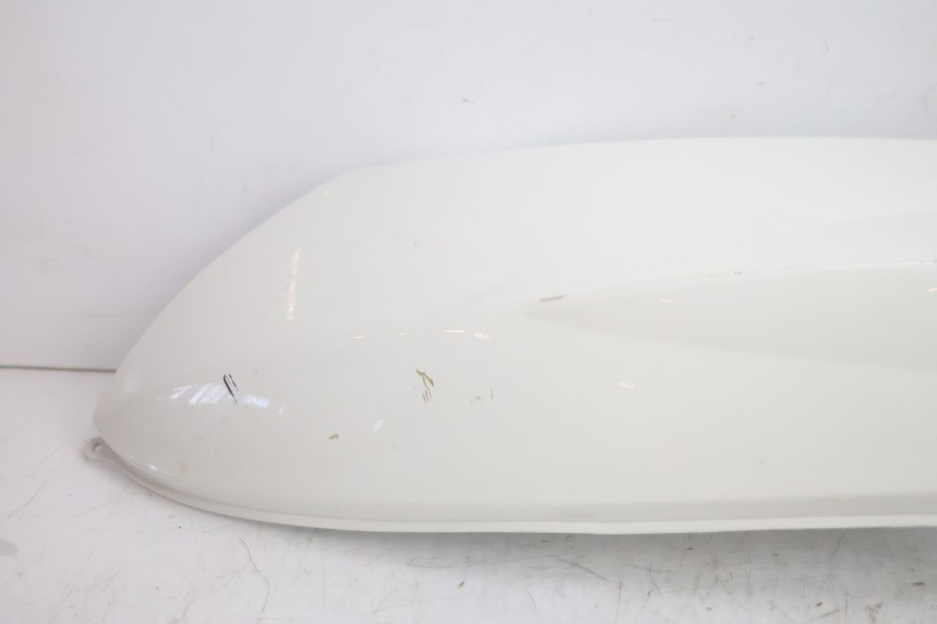 photo de VERKLEIDUNG HINTEN RECHTS PEUGEOT STREETZONE NAKED 2T 50 (2014 - 2018) - Detailansicht des Bauteils