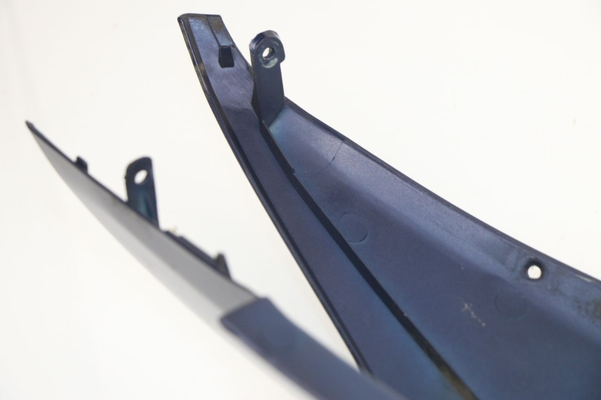 photo de VERKLEIDUNG HINTEN RECHTS PEUGEOT SUM UP 125 (2008 - 2013) - Zoom auf Gebrauchszustand