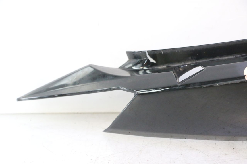 photo de VERKLEIDUNG HINTEN RECHTS KYMCO SUPER 8 2T 50 (2007 - 2013) - Detailansicht des Bauteils