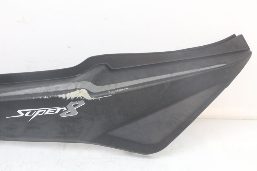 photo de VERKLEIDUNG HINTEN RECHTS KYMCO SUPER 8 4T 50 (2018 - 2020) - Alternative Perspektive