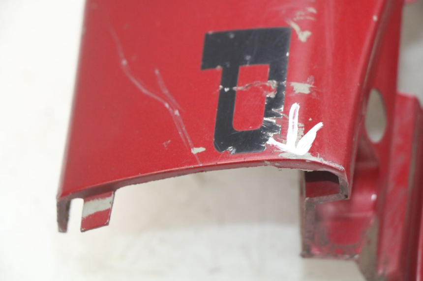 photo de RECHTER HINTERER KOTFLÜGEL PEUGEOT SV 125 (1991 - 1994) - Details der Befestigungspunkte