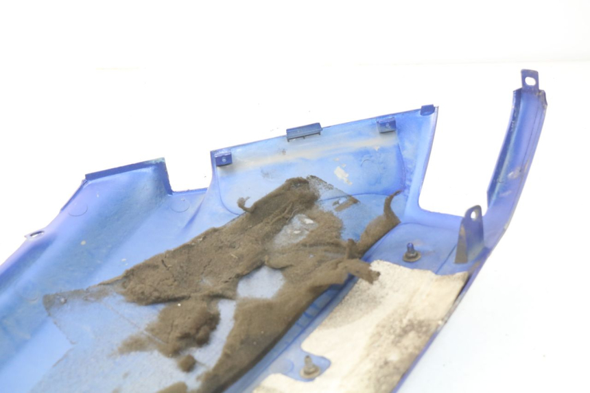 photo de VERKLEIDUNG HINTEN RECHTS PEUGEOT SV 80 (1993 - 1997) - Zoom auf Gebrauchszustand