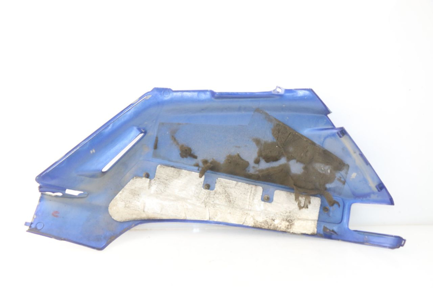 photo de VERKLEIDUNG HINTEN RECHTS PEUGEOT SV 80 (1993 - 1997) - Alternative Perspektive