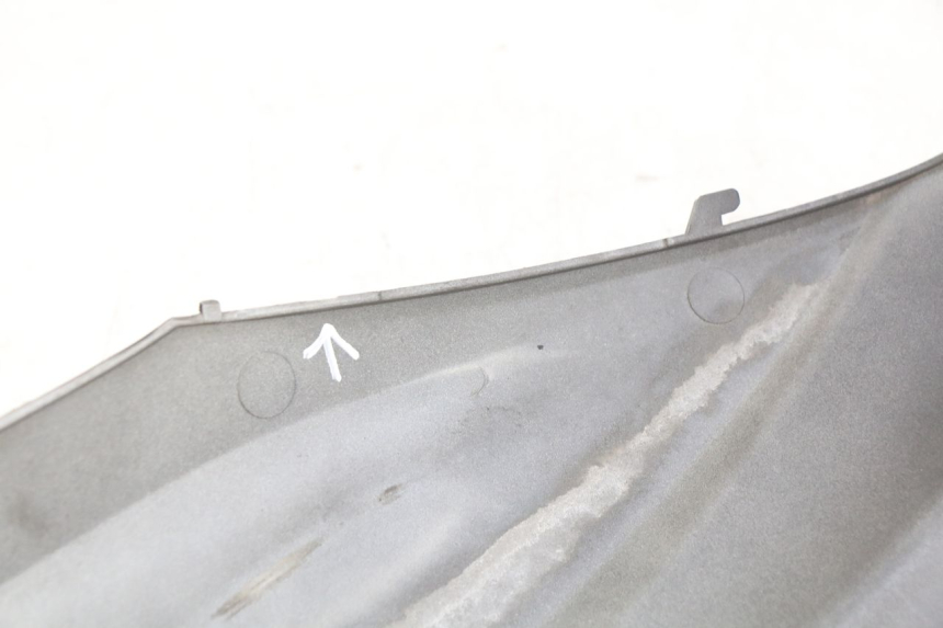 photo de RECHTER HINTERER KOTFLÜGEL SYM SYMPHONY 125 (2009 - 2015) - Technische Nahaufnahme